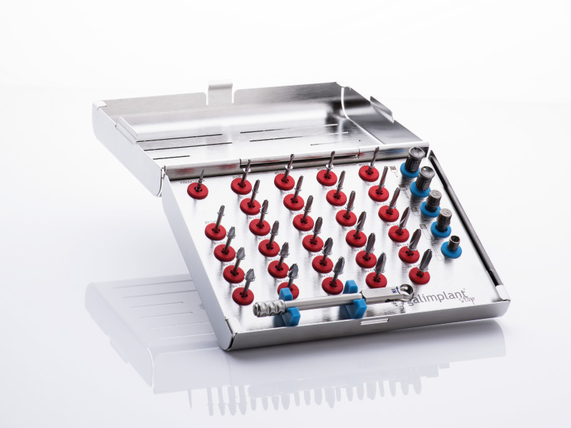 caja de fresas con tope para cirugía con implantes